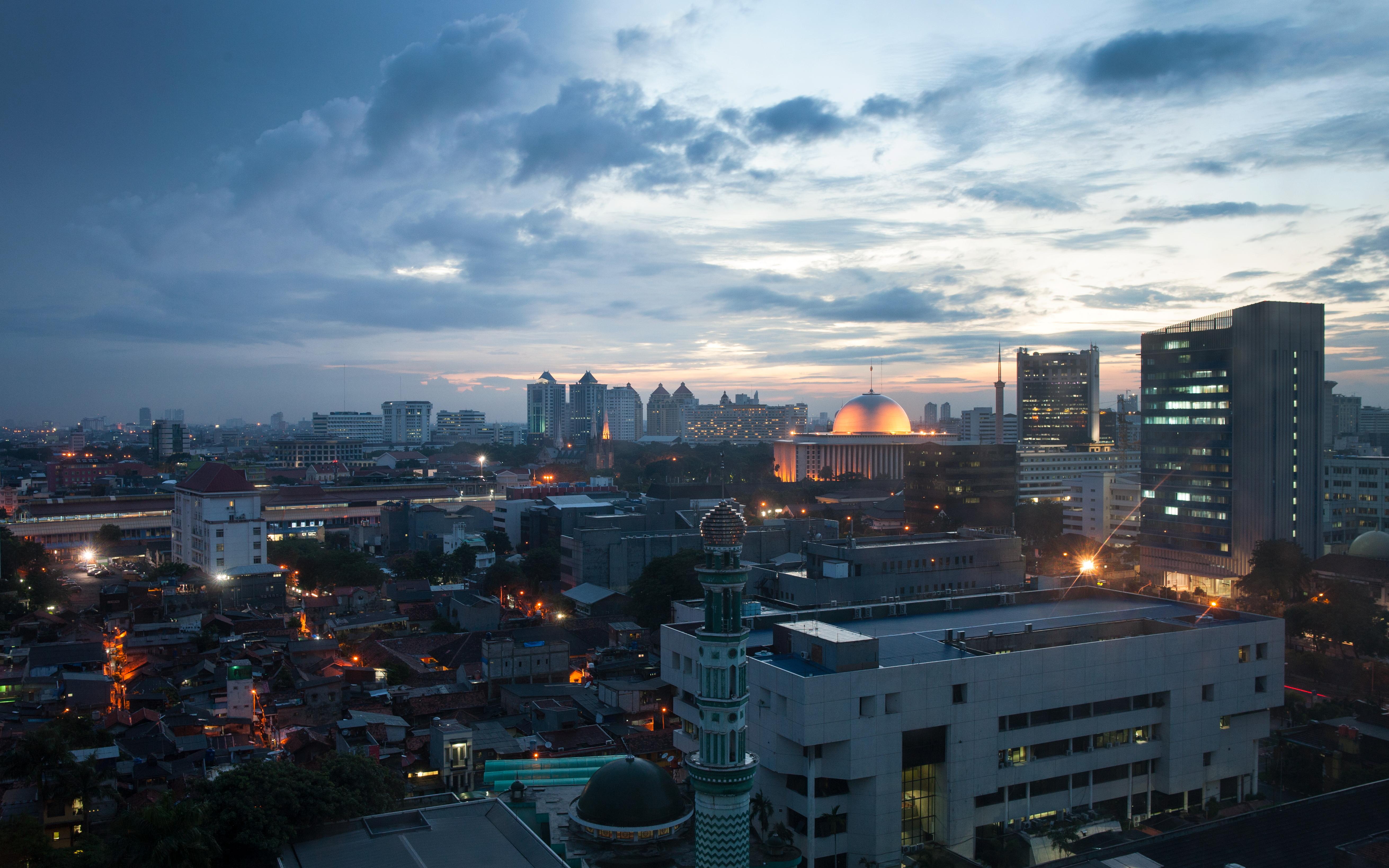Moevenpick Hotel Jakarta City Centre Exterior photo
