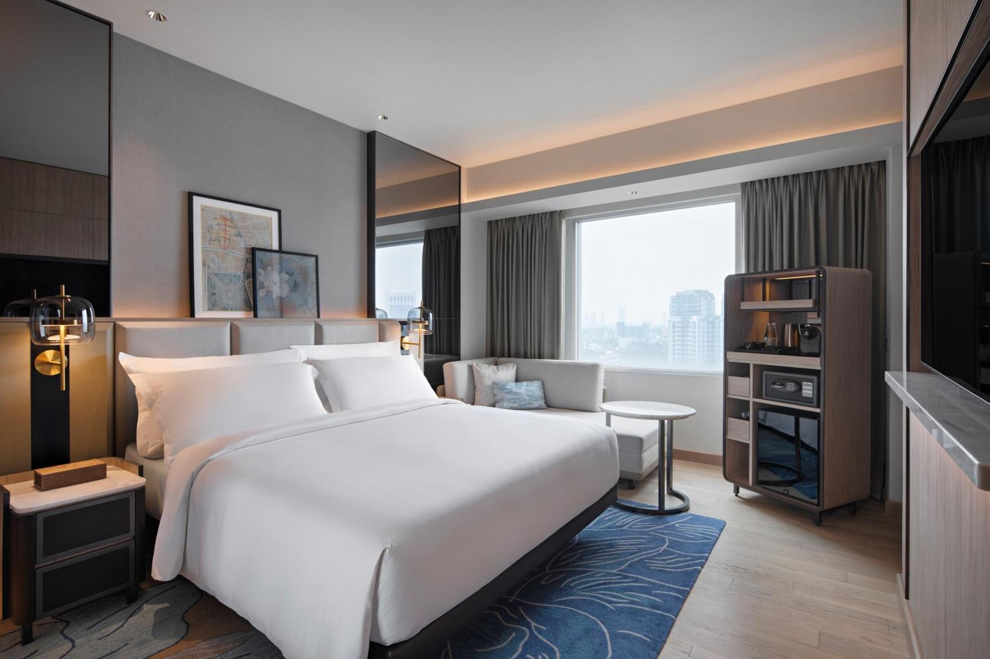 Moevenpick Hotel Jakarta City Centre Exterior photo