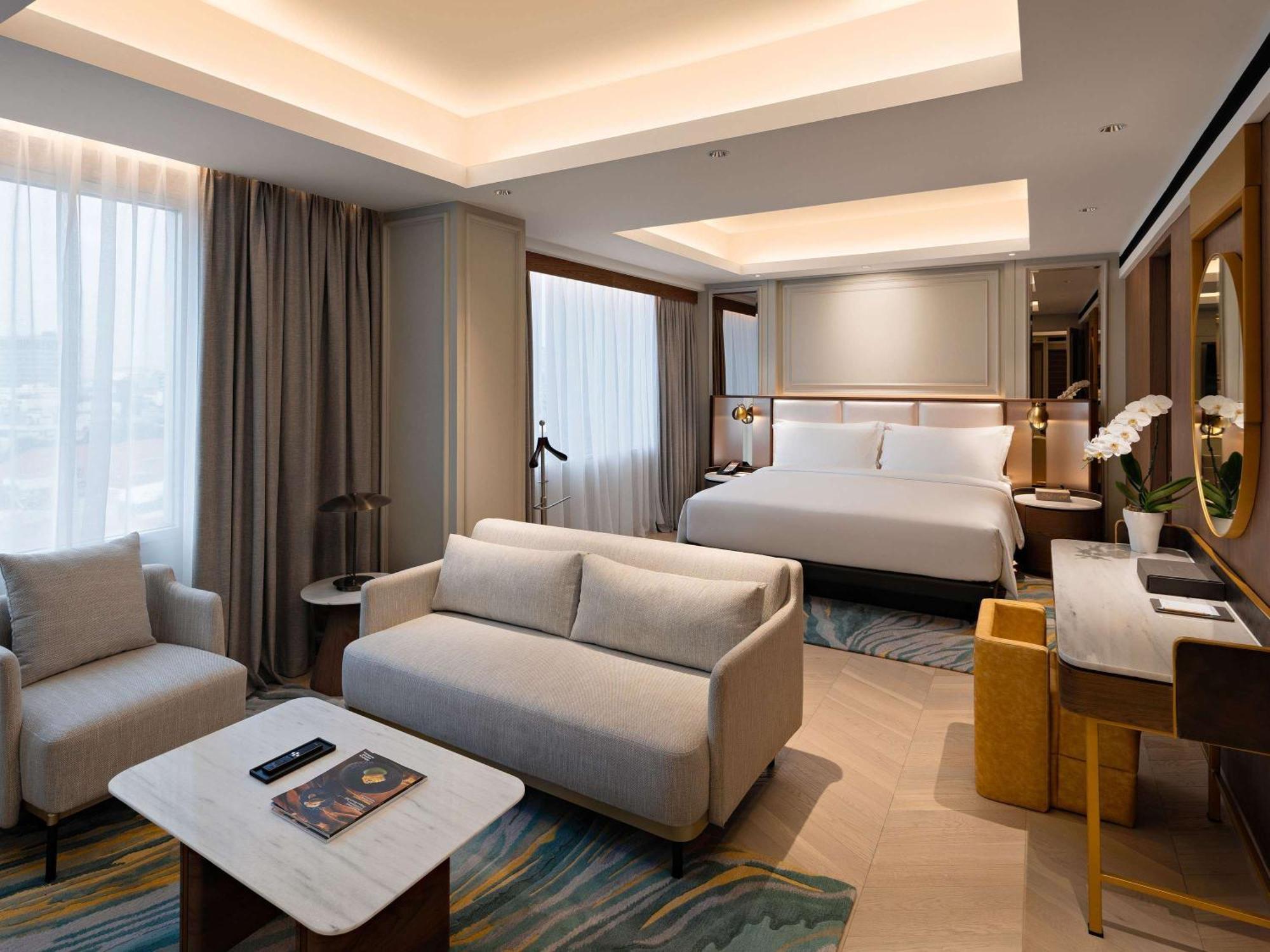 Moevenpick Hotel Jakarta City Centre Exterior photo