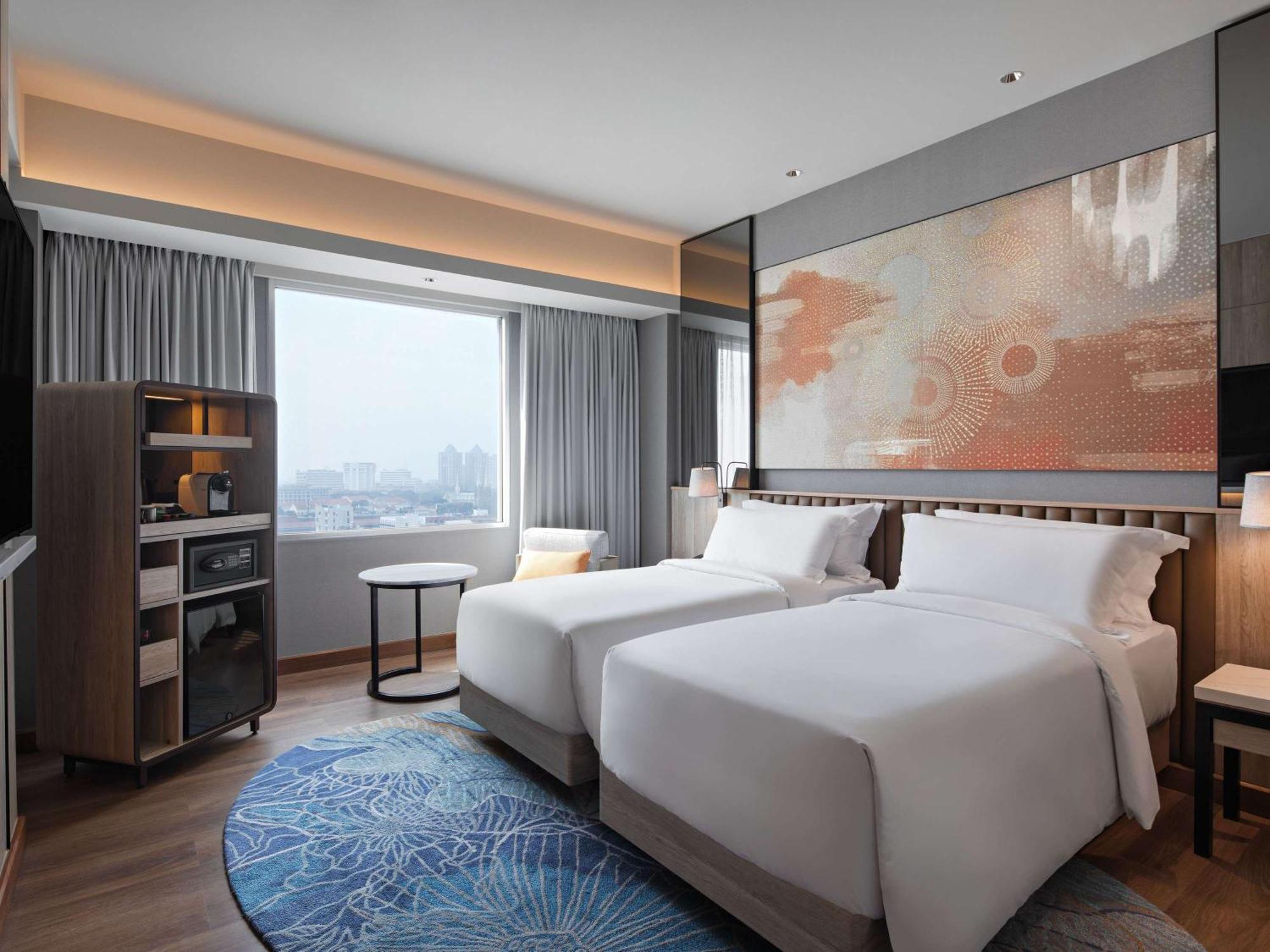 Moevenpick Hotel Jakarta City Centre Exterior photo